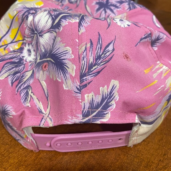 90’s pink Hawaiian floral hat - Picture 2 of 4